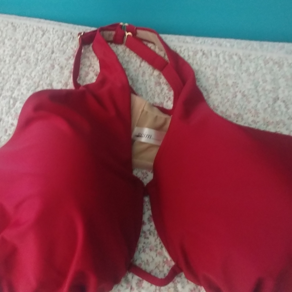 Woman's bikini top